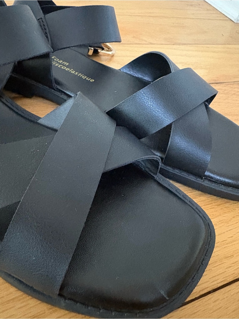 Time and Tru Black Crisscross Strap Sandals with Gold Buckle Accent - Picture 4 of 5